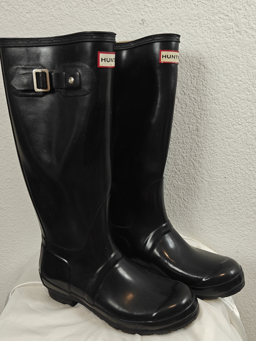 Hunter Original Tall Gloss Black Rain Boots Classic Waterproof Riding Style Sz 6